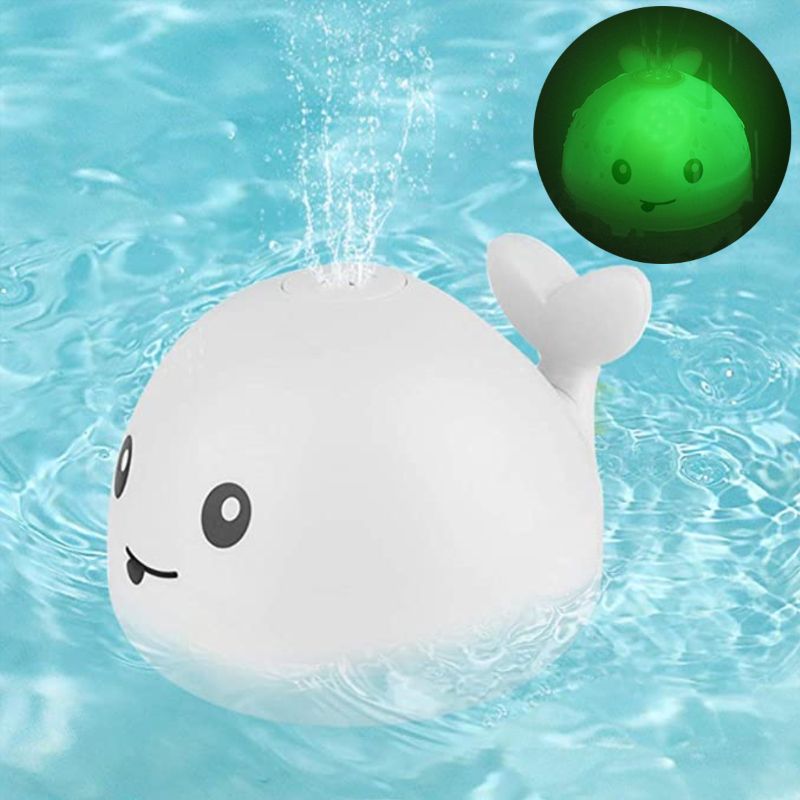 Light Up, Water Sprinkler Whale bath toy