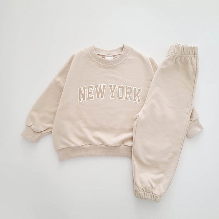 Unisex New York Sweatshirt and Jogger Set